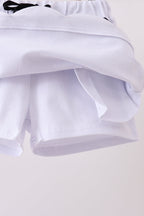 Snow white scallop hem bow skort