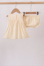 Oatmeal character french knot bloomer set