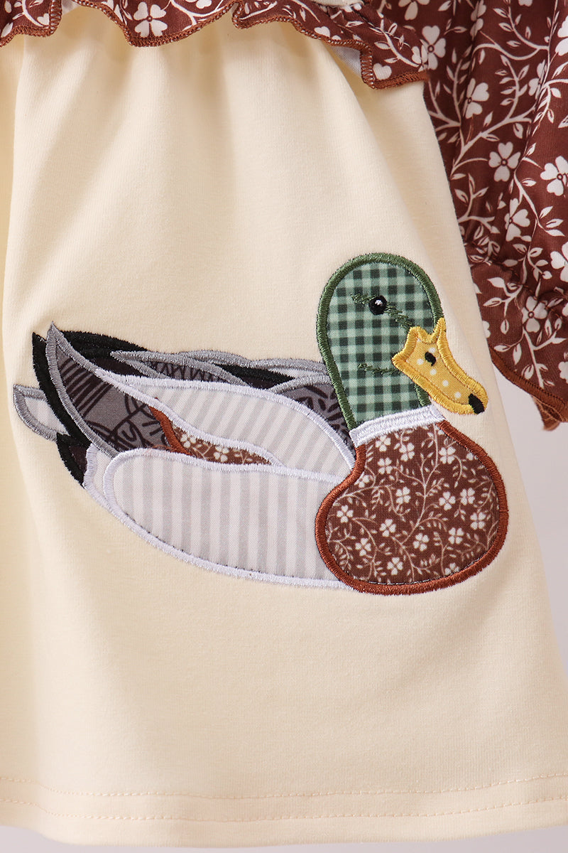 Brown Mallard Applique Ruffle Bloomer Set