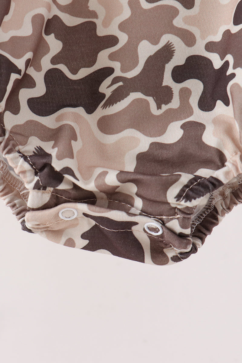 Camouflage duck embroidery hoodie bubble