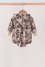 Camouflage duck embroidery hoodie bubble