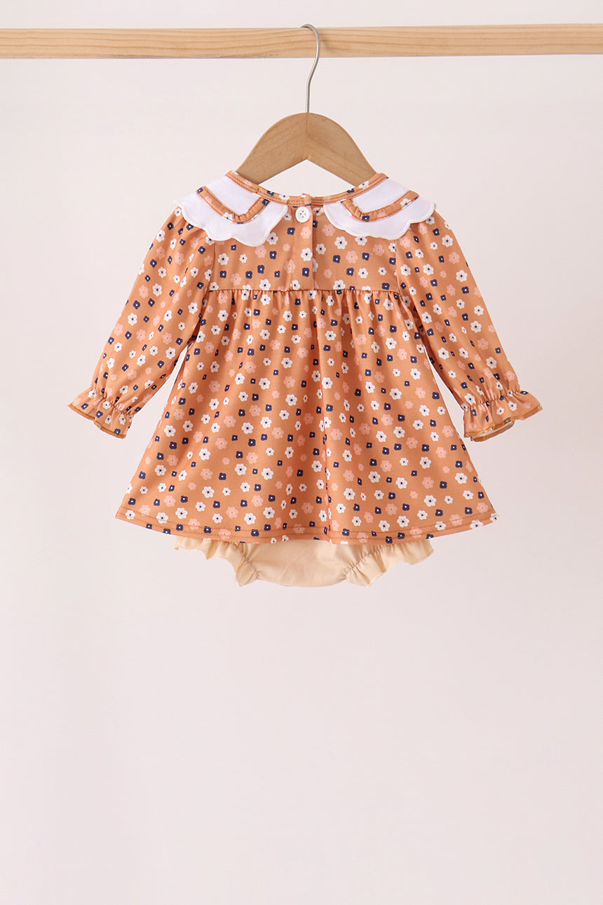Fall floral print bubble